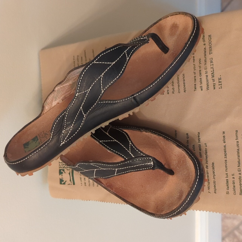 El Naturalista Stream Ikebana Thong Slide Sandals Size 40 8.5 9